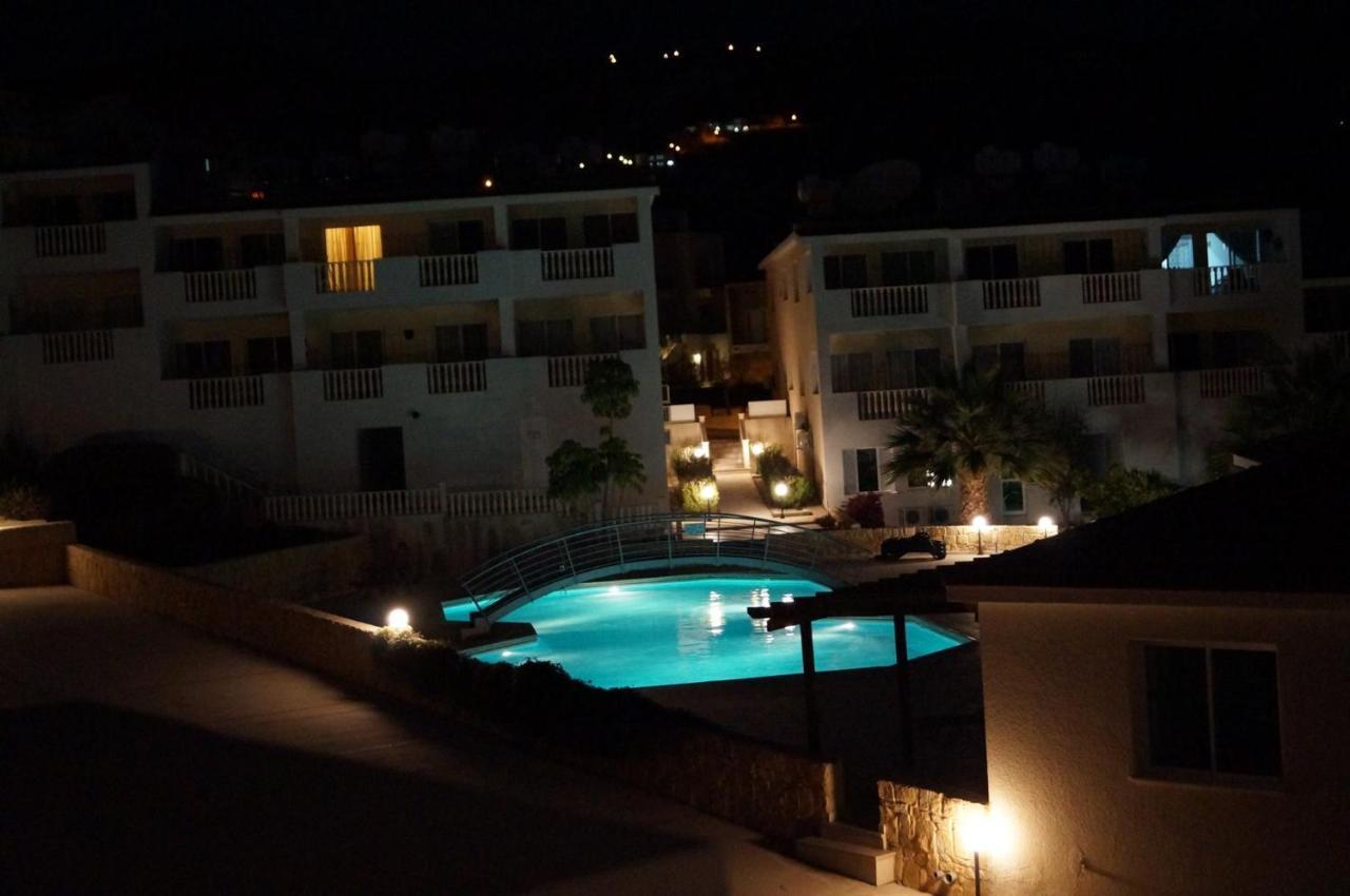 Peyia Resort Apartment Eksteriør billede